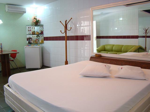 Tititi Motel (Adults Only) Olinda Zimmer foto