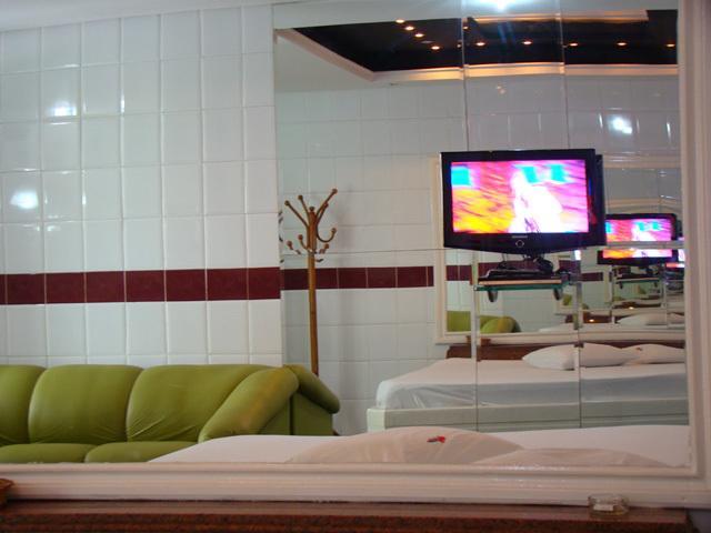 Tititi Motel (Adults Only) Olinda Zimmer foto